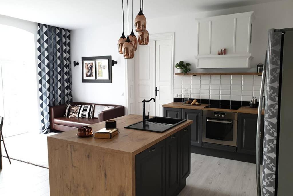 Apartament W Kamienicy Przy Plantach Kalisz  Ngoại thất bức ảnh